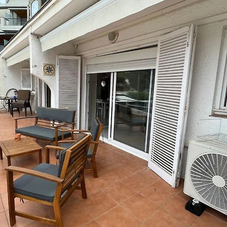Precioso Apartamento Moderno En Primera Linea Del Mar Av-11 Ρόζες Εξωτερικό φωτογραφία