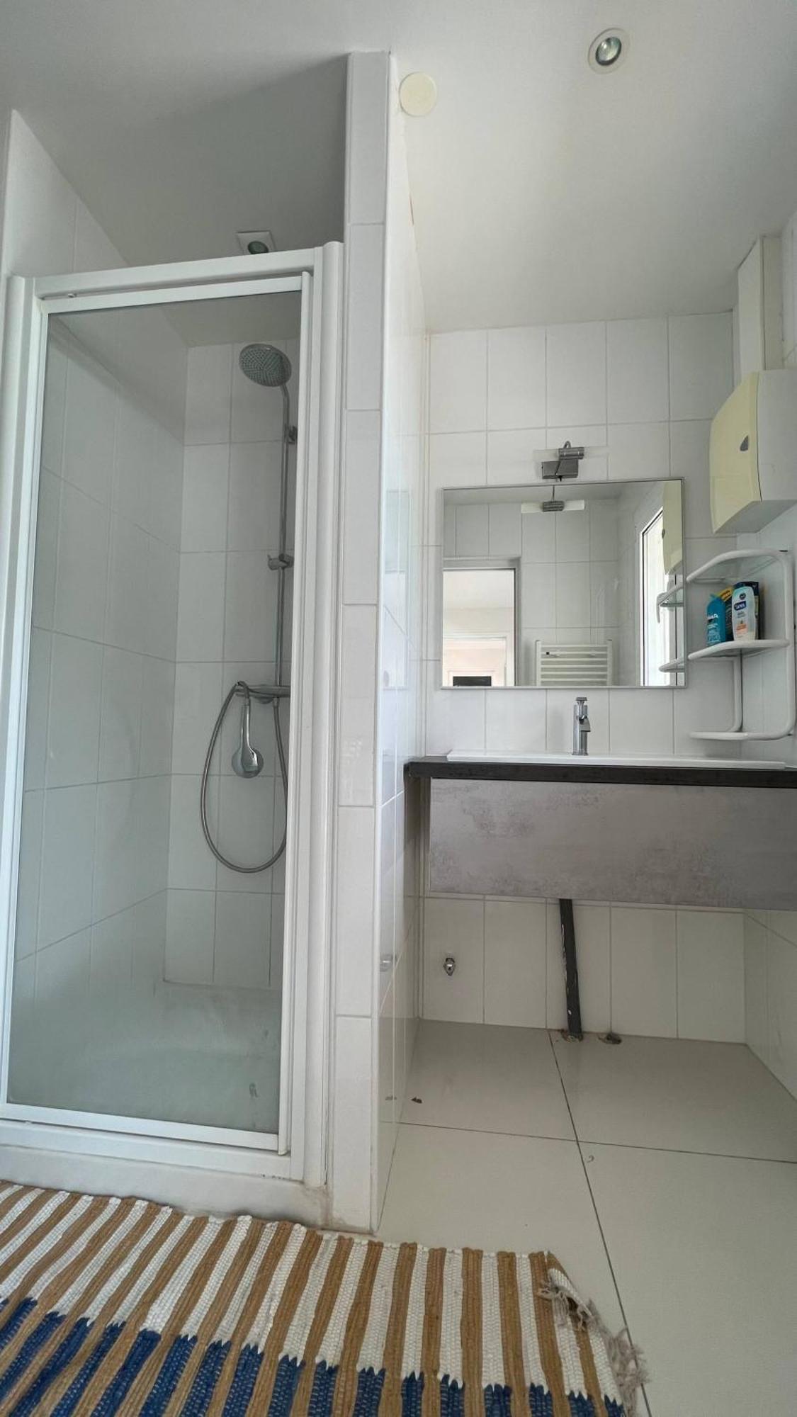 Precioso Apartamento Moderno En Primera Linea Del Mar Av-11 Ρόζες Εξωτερικό φωτογραφία
