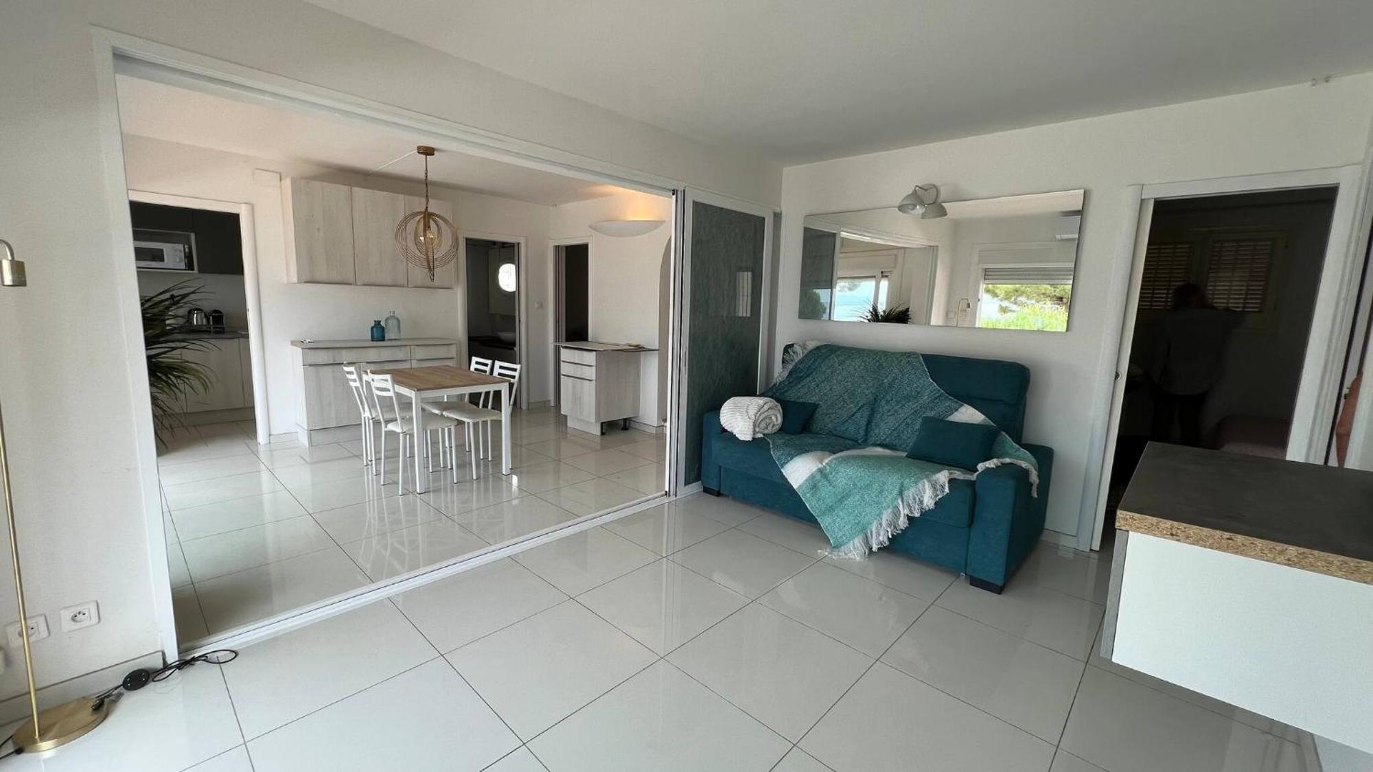 Precioso Apartamento Moderno En Primera Linea Del Mar Av-11 Ρόζες Εξωτερικό φωτογραφία